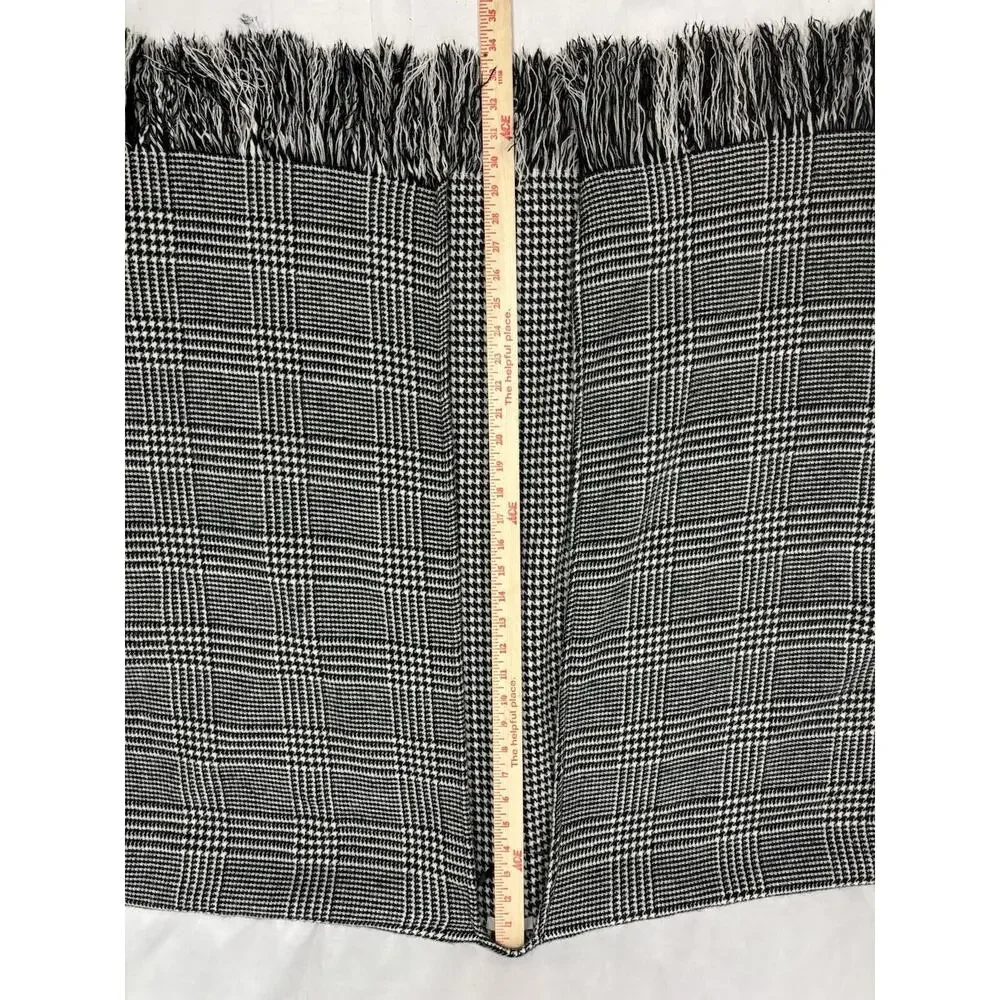 Ann Taylor LOFT Reversible Houndstooth Poncho Size XS/S Black/White Fringe